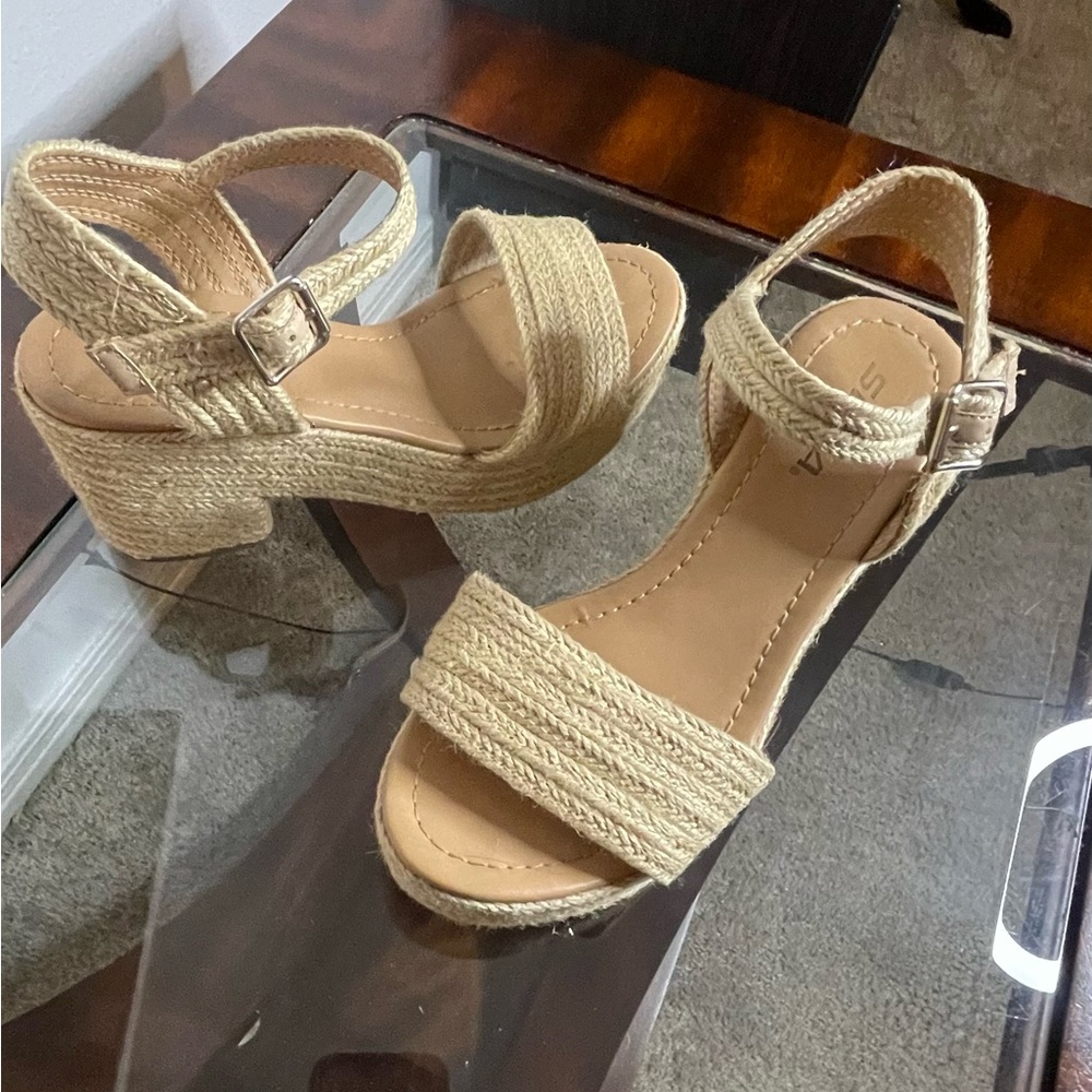 Soda- CASTLE Nude Woven Jute Wedge Heel Sandal in Size 7 - Picture 10 of 16